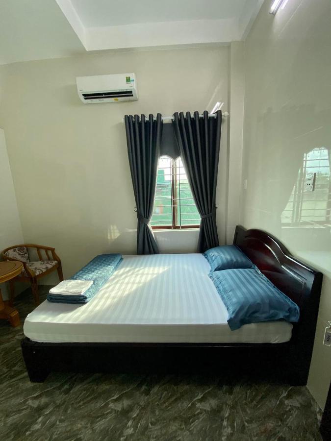Nha Nghi Duy Tan Motel 140 Nguyen Du 0353007568 Куанг Нгай Екстериор снимка